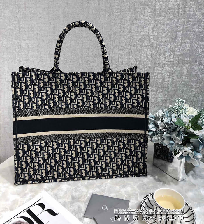 DIOR迪奧 老花帆布袋 logo印花 復古風手提袋  zdo1124